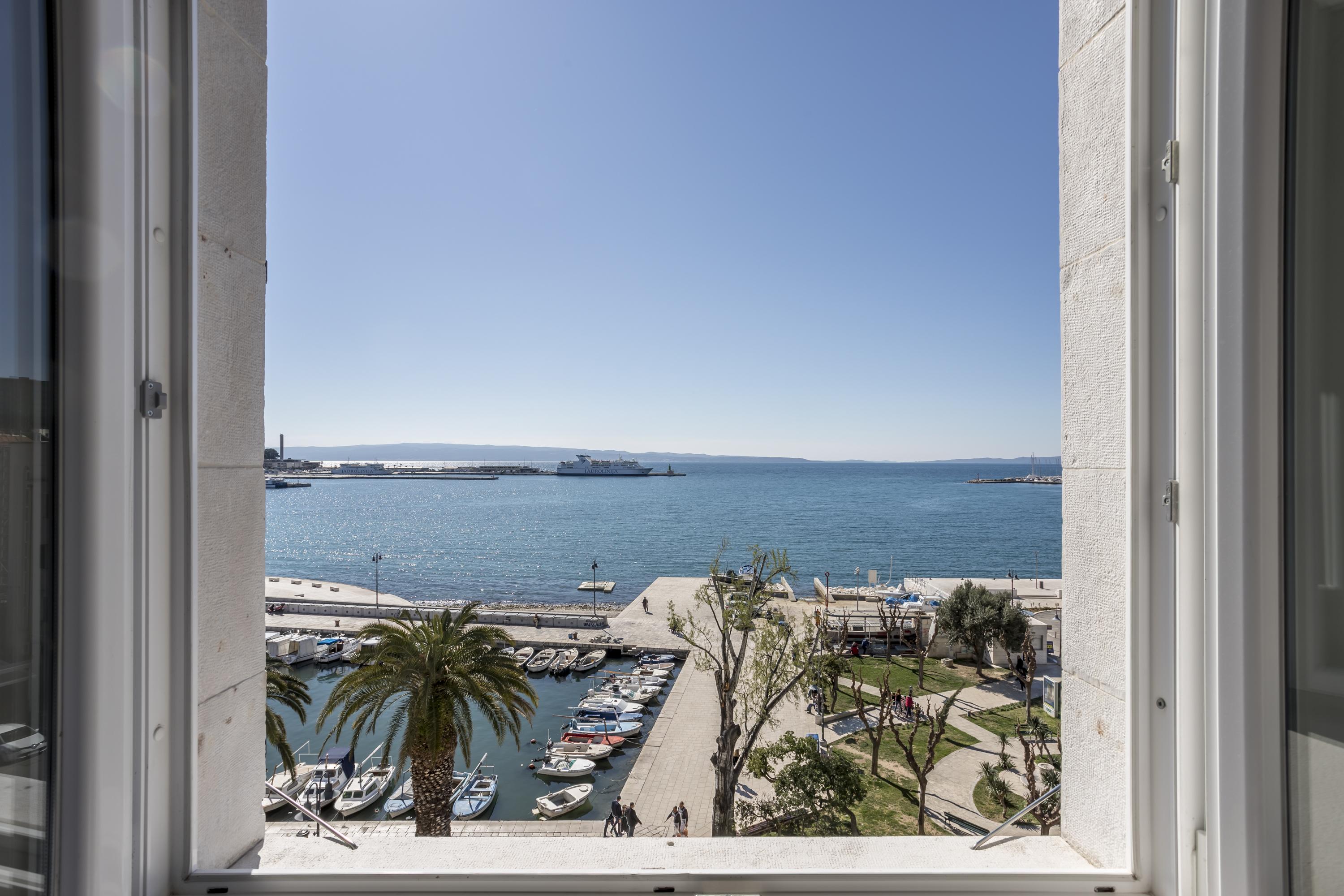 Seaview Luxury Retreat Hotel Split Exterior photo